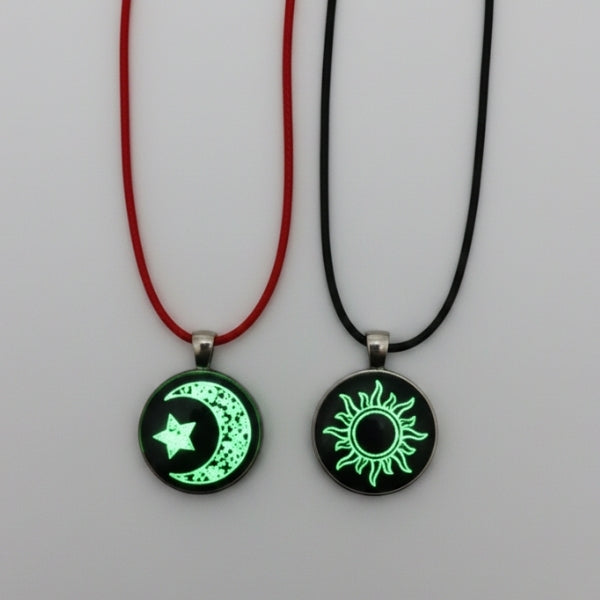 Glow in the Dark Necklace - Set of 2
